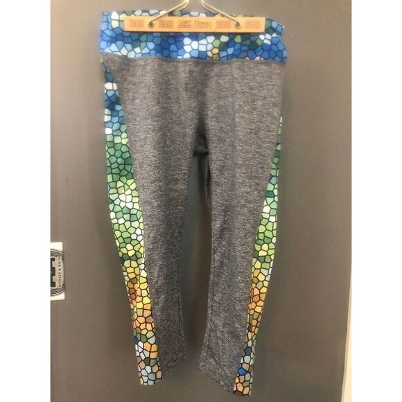 Lularoe size xs jade gray stained glass capri pants leggings - Picture 6 of 6